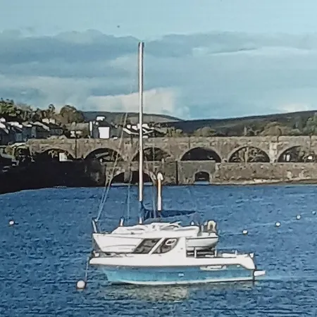 The Moorings On The Greenway
